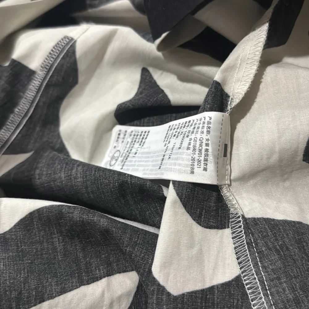 Abercrombie & Fitch flattering one